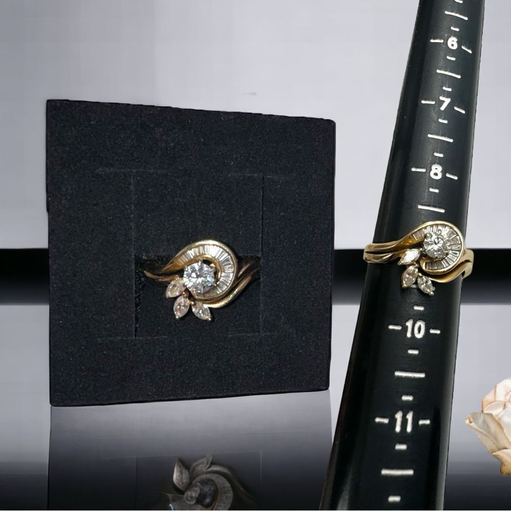 Diamond Baguette Swirl l 14Kt Gold Wedding Ring Set l Size 9 - Picture 4 of 6